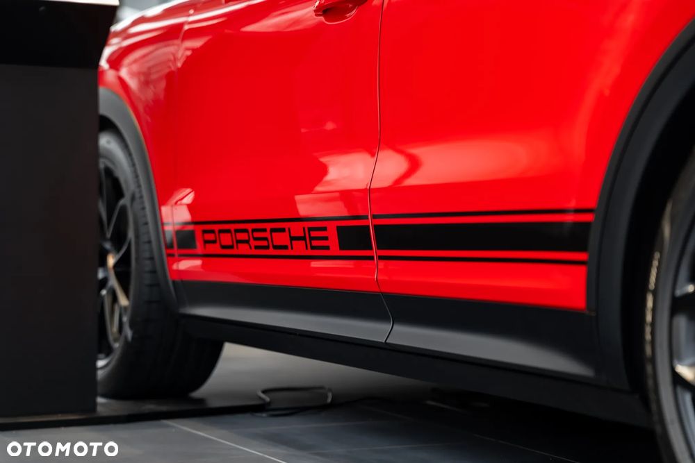 Porsche Cayenne S - 26