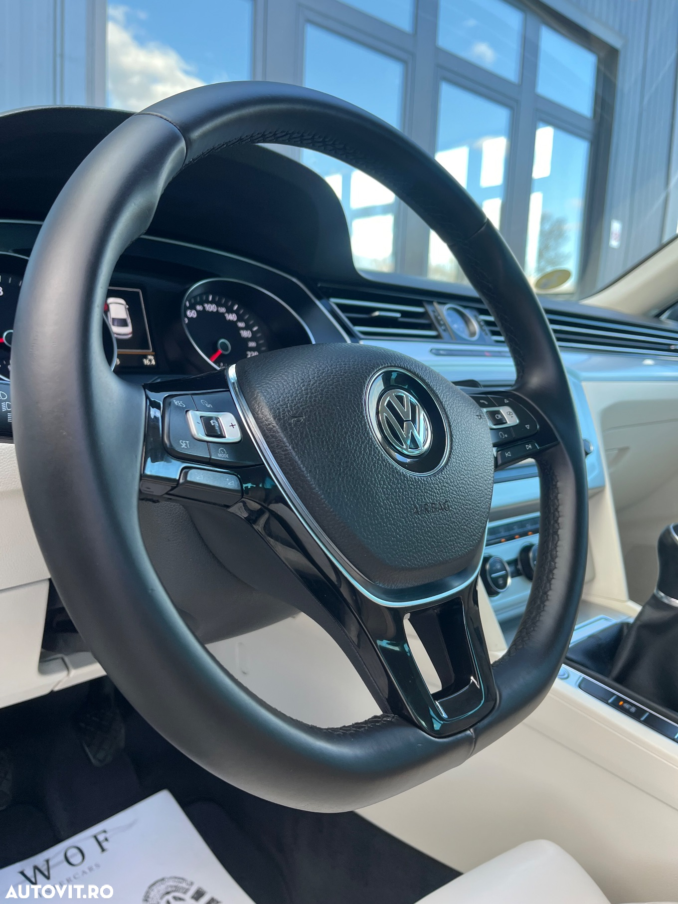 Volkswagen Passat 1.6 TDI (BlueMotion Technology) Comfortline - 27