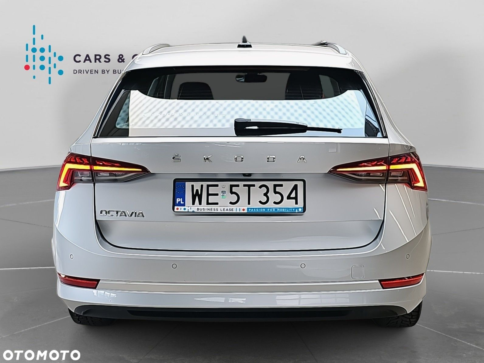 Skoda Octavia 2.0 TDI Ambition DSG - 28
