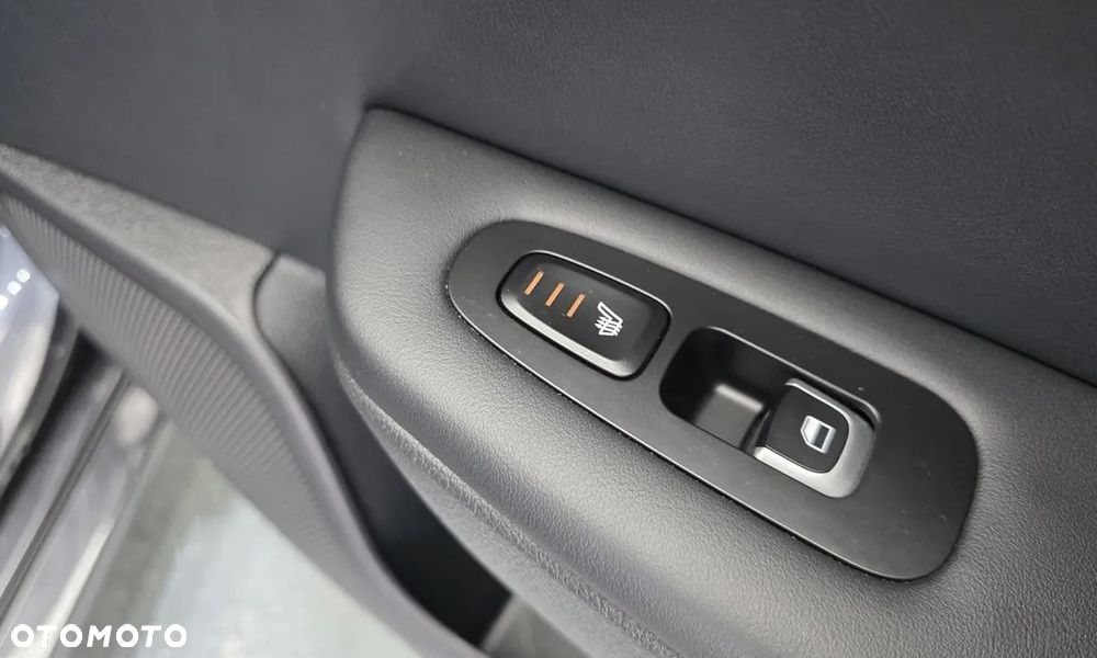 Kia Stinger - 17