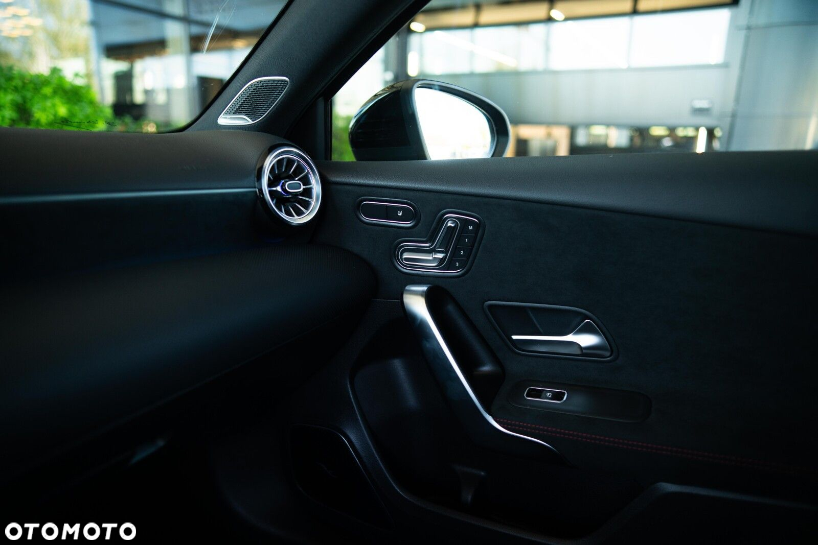 Mercedes-Benz Klasa A 45 S AMG 4-Matic 8G-DCT - 26
