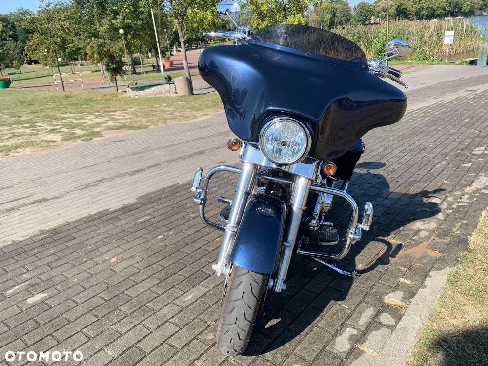 Harley-Davidson Touring Street Glide - 13