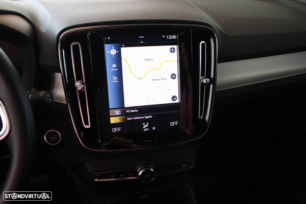 Volvo XC 40 1.5 T2 Momentum Core Geartronic - 12