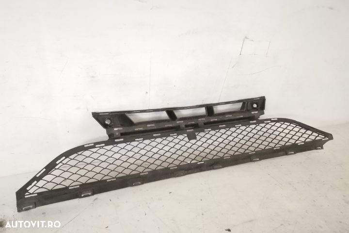 Grila Inferioara Cu Senzori Bara Fata originala In Stare Buna Mercedes - 5