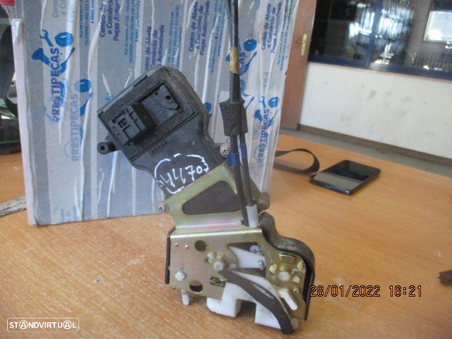 Fecho 3M71A264A26DG MAZDA 2 2005 TD 6 PINOS - 2