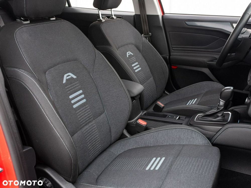 Ford Focus - 28