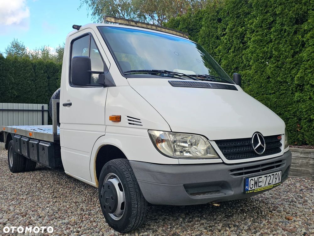 Mercedes-Benz Sprinter - 27