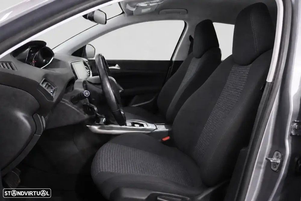 Peugeot 308 - 10