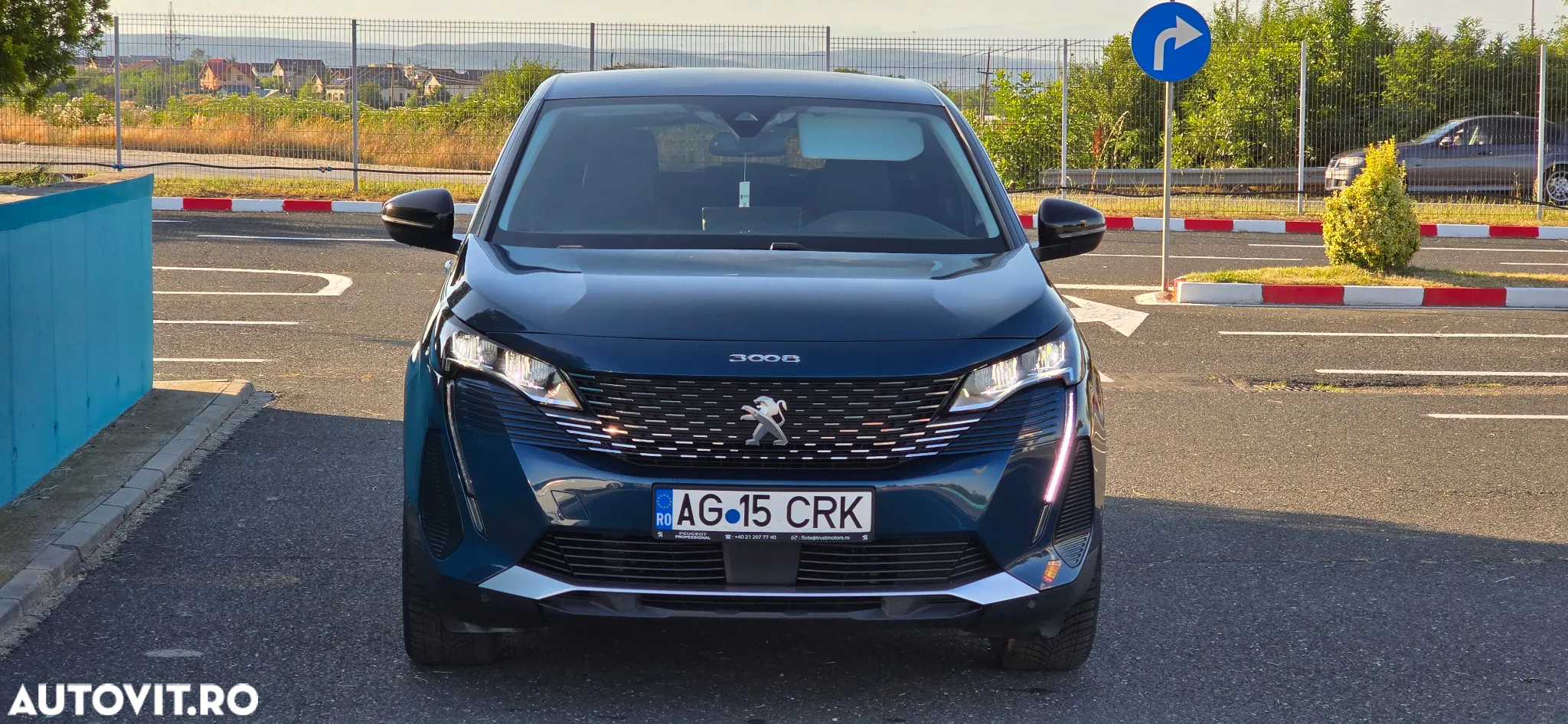 Peugeot 3008 1.2 PureTech 130 EAT8 Allure Pack - 2