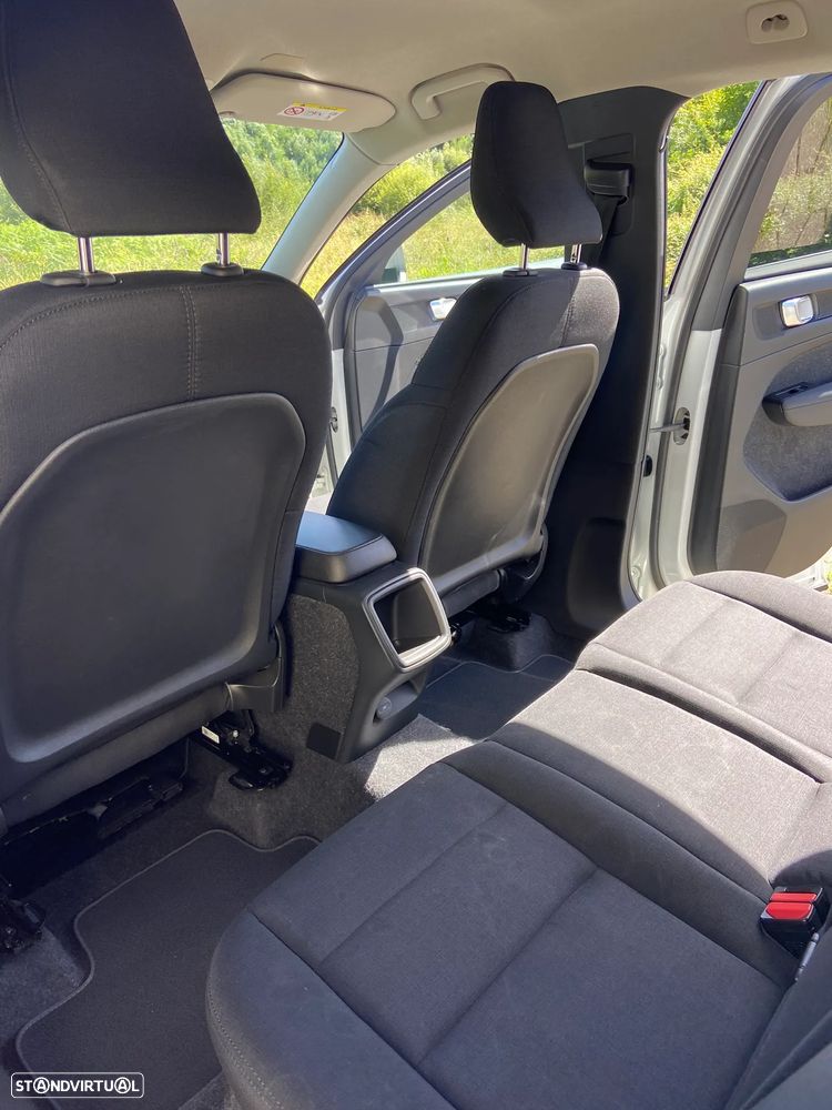 Volvo XC 40 - 16