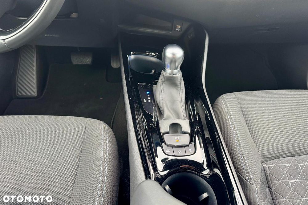 Toyota C-HR 2.0 Business-Edition - 18