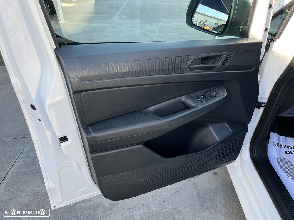VW Caddy Cargo 2.0TDi 102 Cv Business - 23