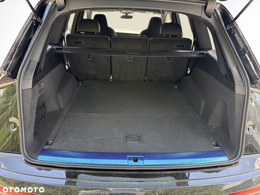 Audi Q7 - 11