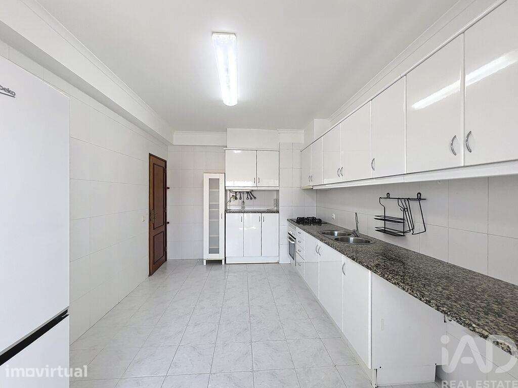 Apartamento T2 em Mafra de 81,00 m2 - Grande imagem: 5/22