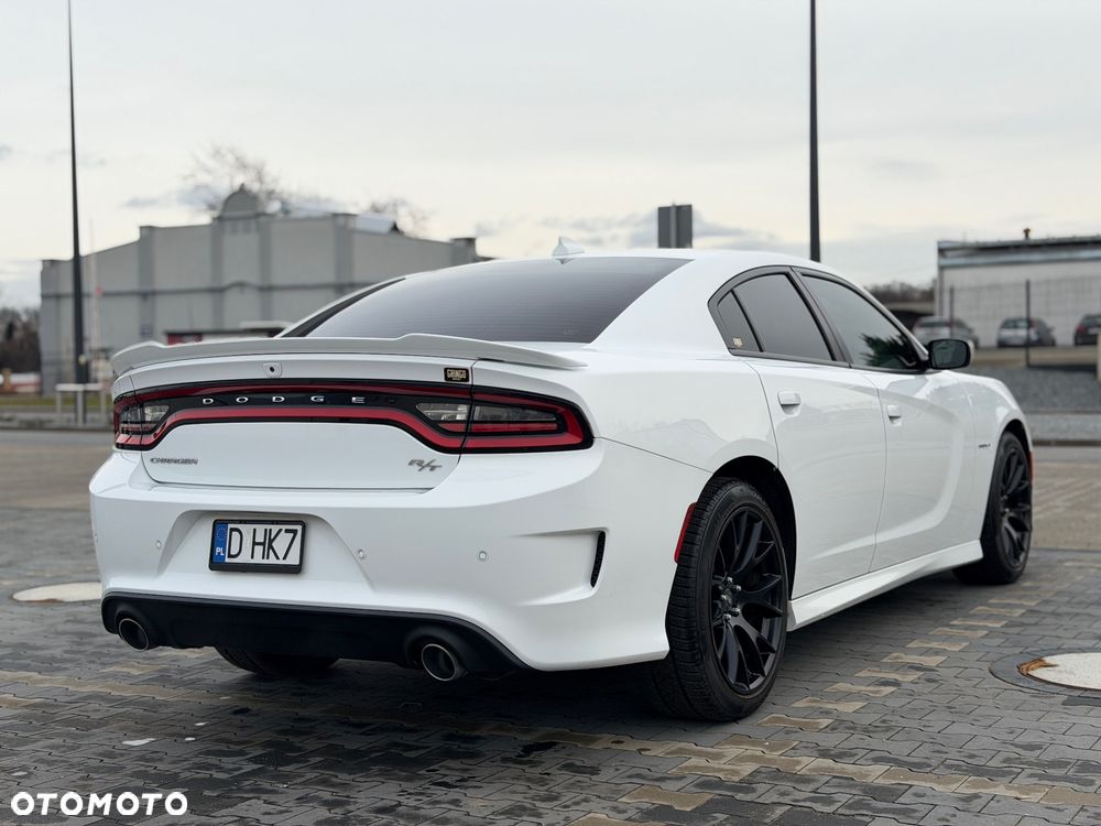Dodge Charger 5.7 R/T - 11