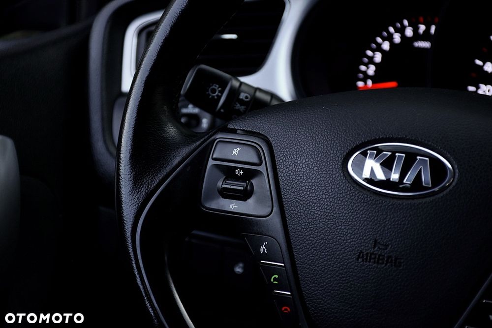 Kia Ceed 1.4 L - 21