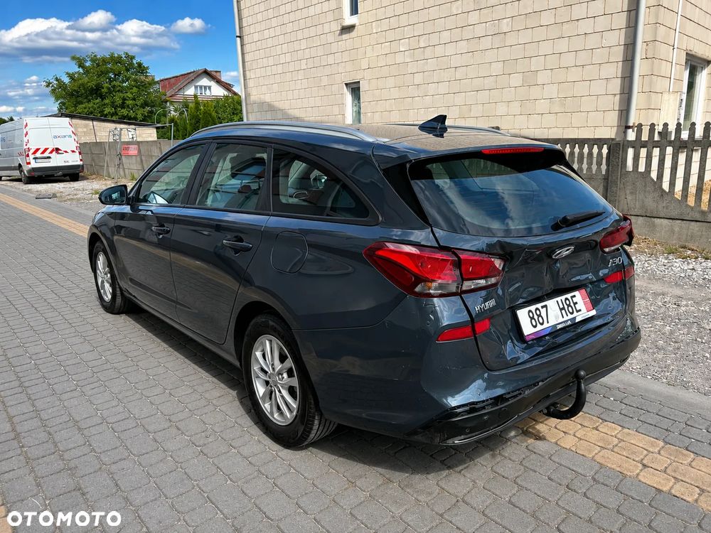 Hyundai i30 1.6 D Comfort - 17
