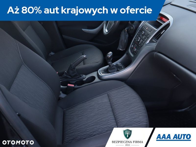 Opel Astra - 11