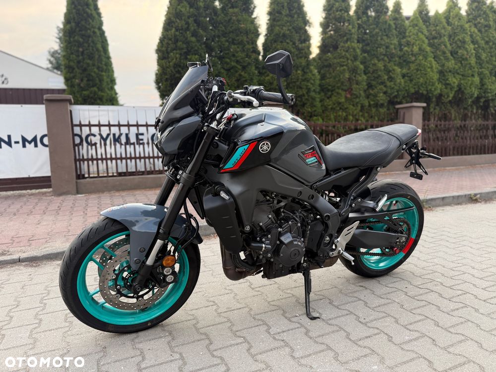 Yamaha MT - 19