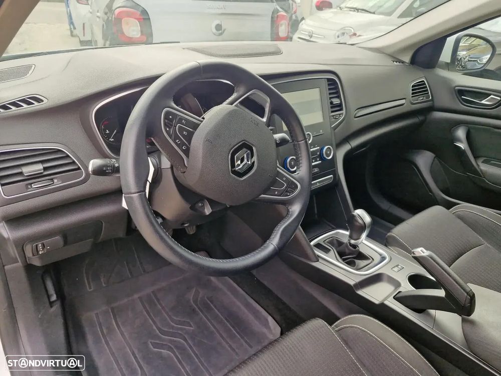 Renault Mégane - 11