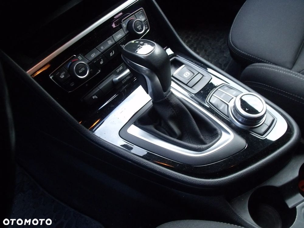 BMW Seria 2 216d GT Advantage - 14