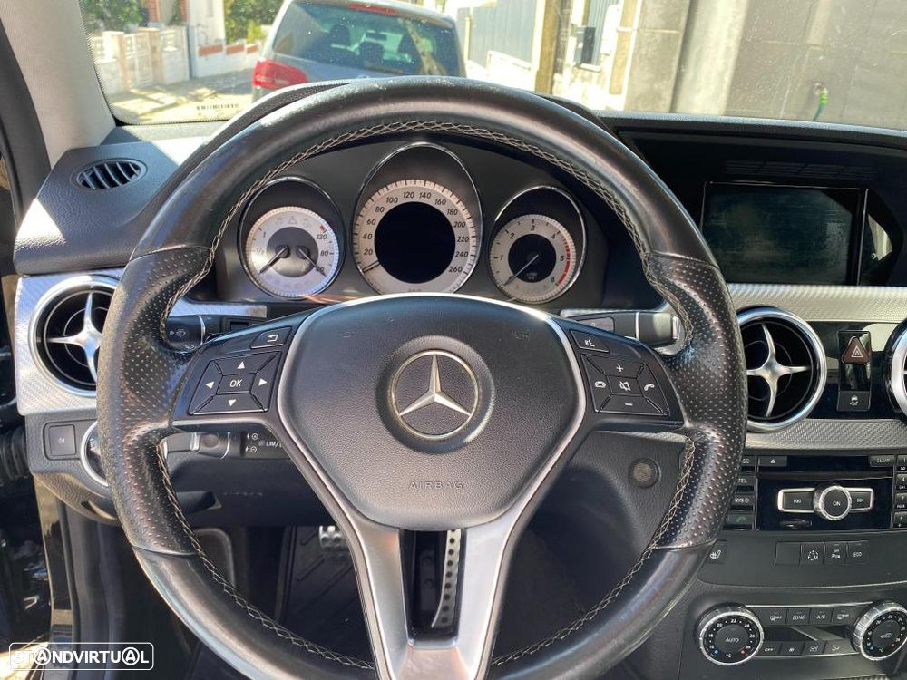 Mercedes-Benz GLK 250 CDI DPF 4Matic BlueEFFICIENCY 7G-TRONIC SPORT EDITION - 19