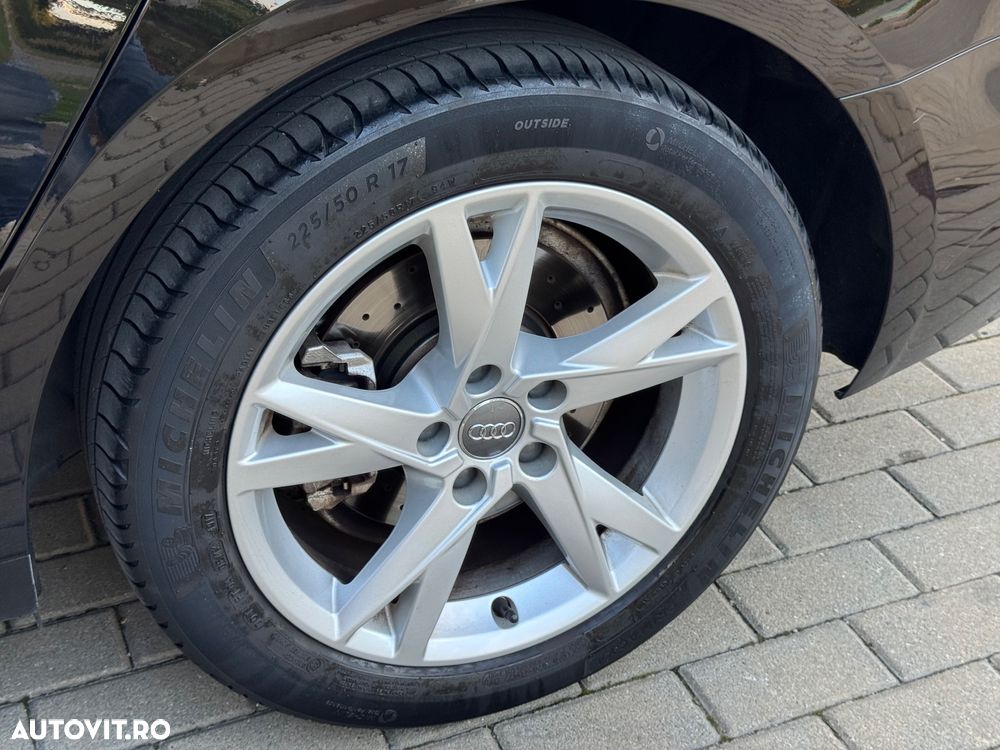 Audi A4 Avant 2.0 TDI S tronic Sport - 35