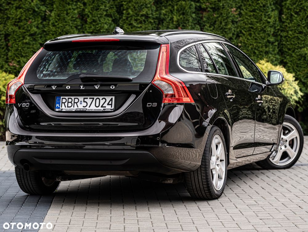 Volvo V60 D4 Business Edition - 4