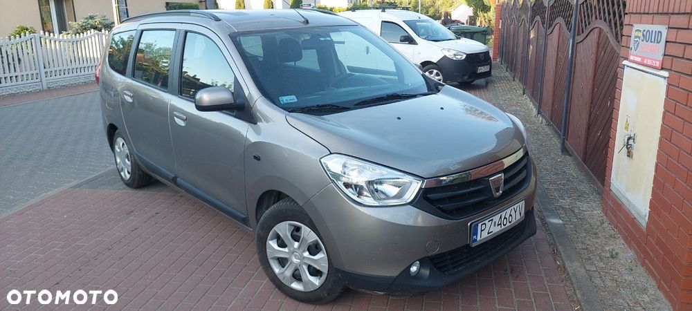 Dacia Lodgy 1.5 dCi Prestige S&S - 8
