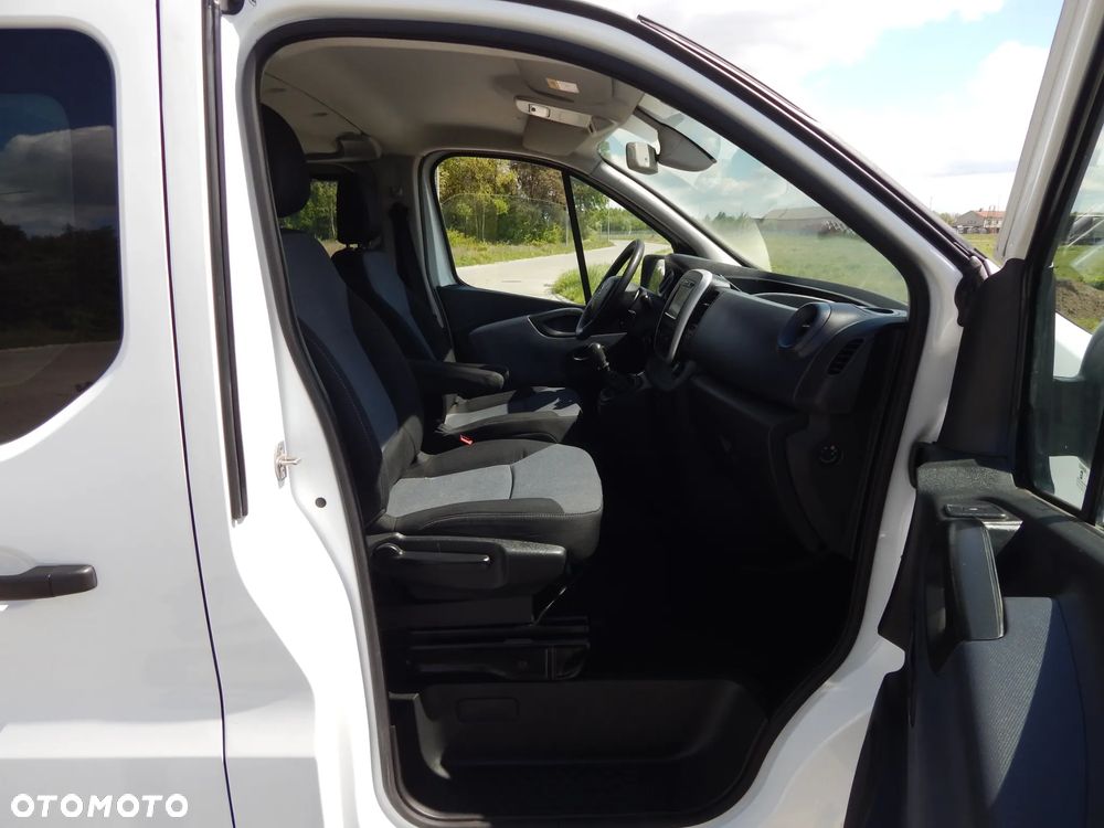 Opel Vivaro 1,6 CDTI Long  5-Osobowy Brygadówka - 19