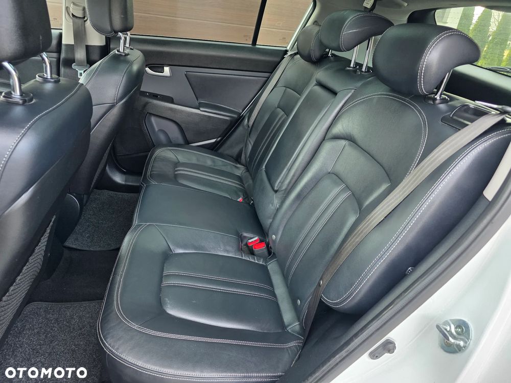 Kia Sportage 1.6 GDI 2WD Fifa World Cup Edition - 6