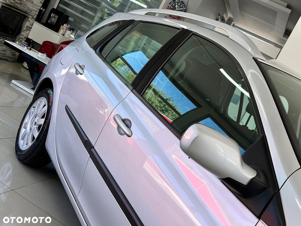Renault Clio - 31