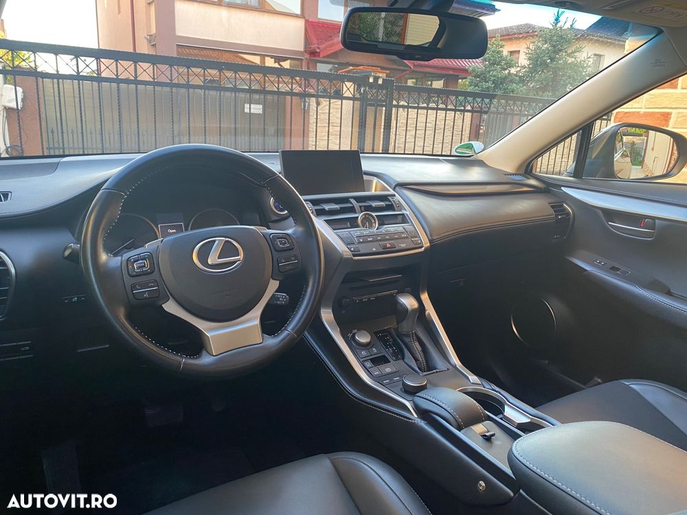 Lexus Seria NX 300h AWD Executive Plus - 19