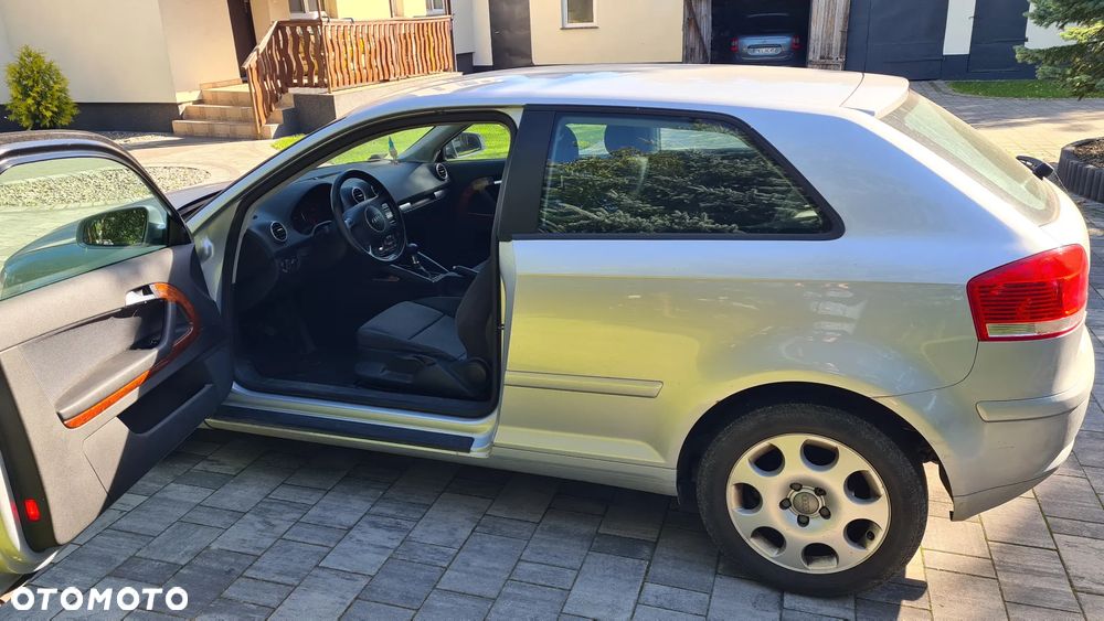 Audi A3 1.6 Ambition - 11