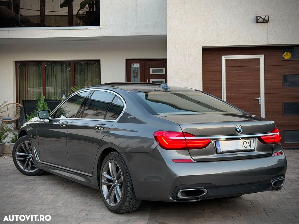 BMW Seria 7 740e iPerformance - 3