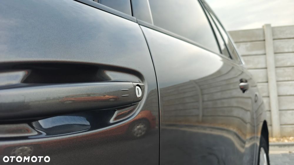 Citroën C4 Grand Picasso PureTech 130 Stop&Start EAT6 SELECTION - 12