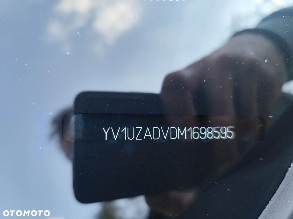 Volvo XC 60 D4 Geartronic Kinetic - 2