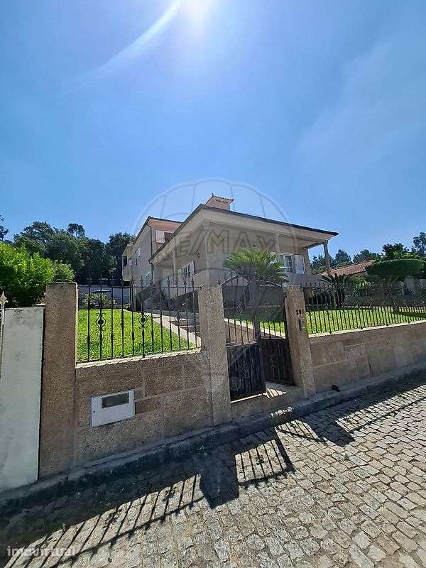Moradia T4 para venda - Grande imagem: 3/3