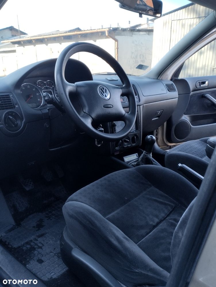 Volkswagen Golf - 7