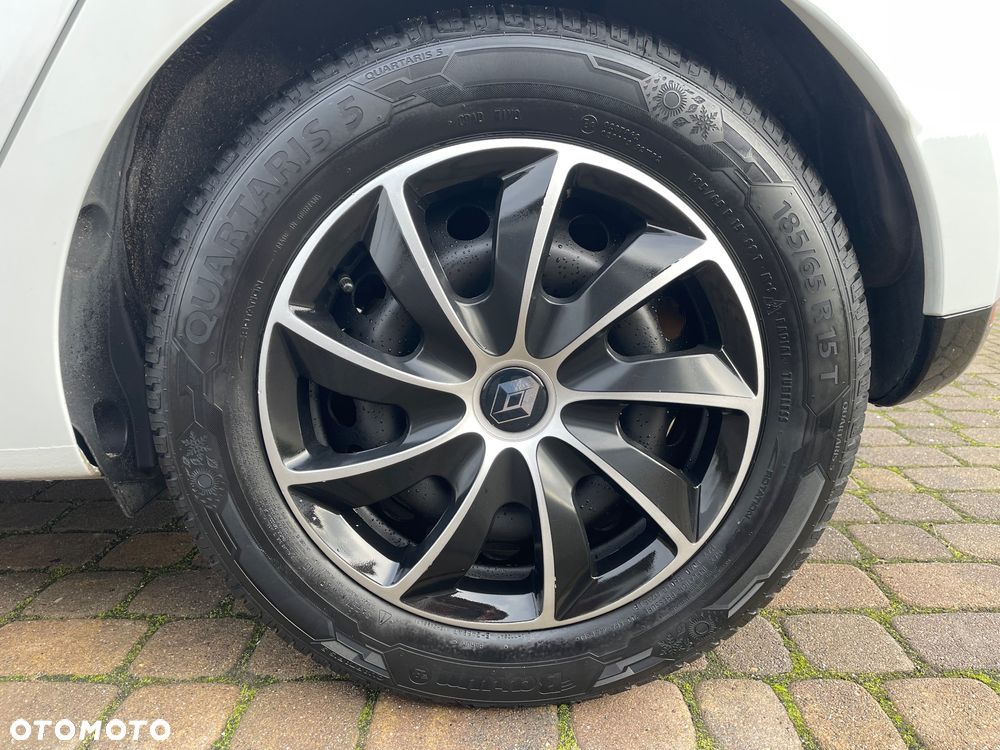 Renault Clio 1.2 16V Limited - 26