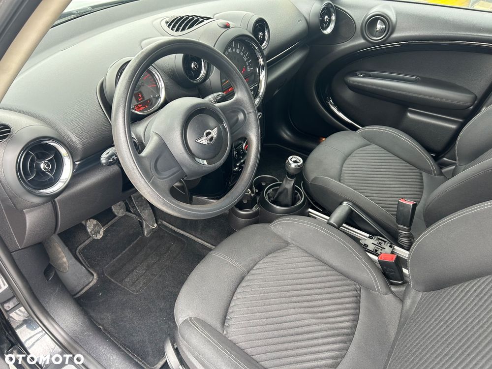 MINI Countryman One D Blackyard - 20