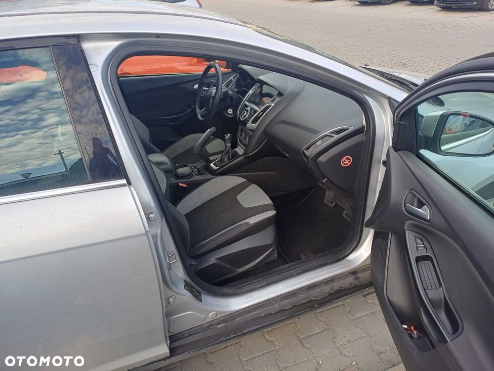 Ford Focus - 4