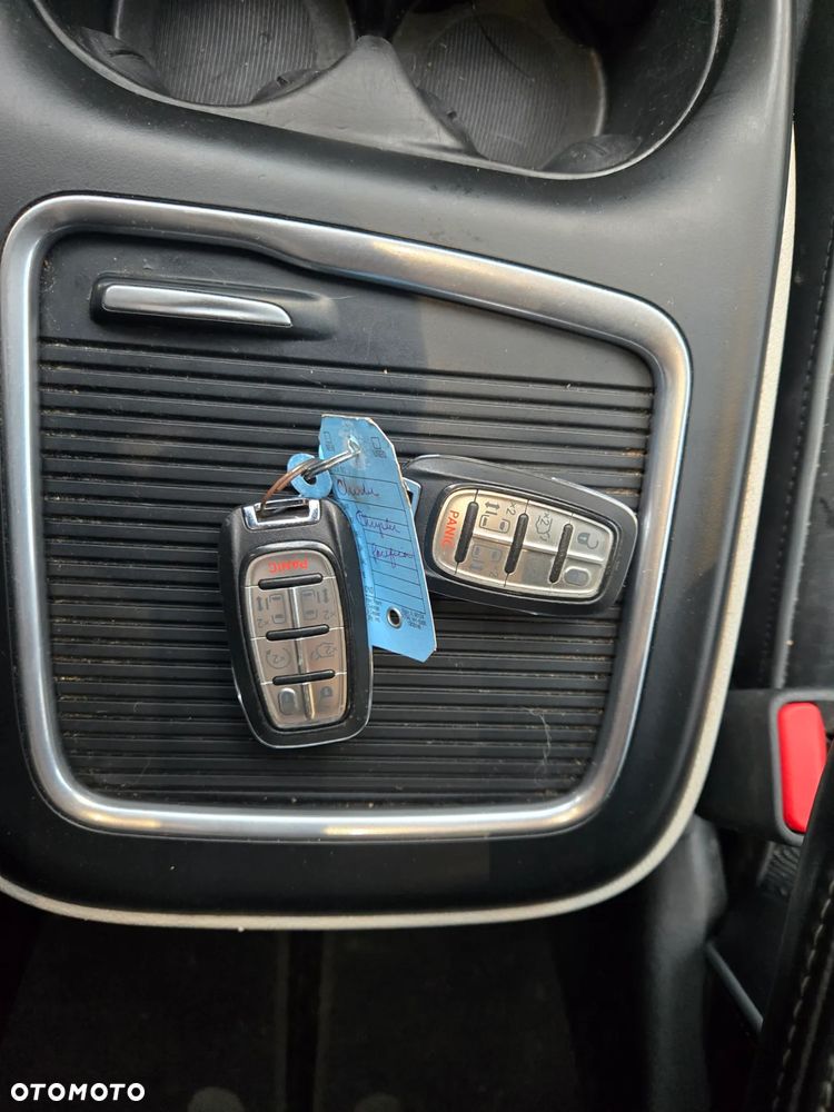 Chrysler Pacifica - 39