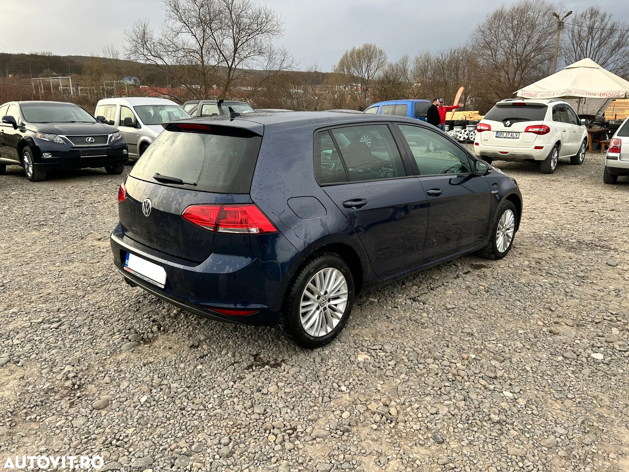 Volkswagen Golf 2.0 TDI BMT Comfortline - 6