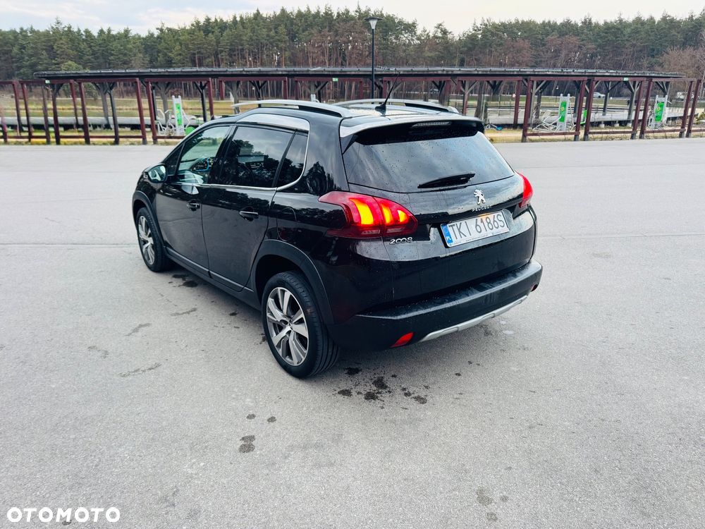 Peugeot 2008 1.2 Pure Tech Allure S&S EAT6 - 8