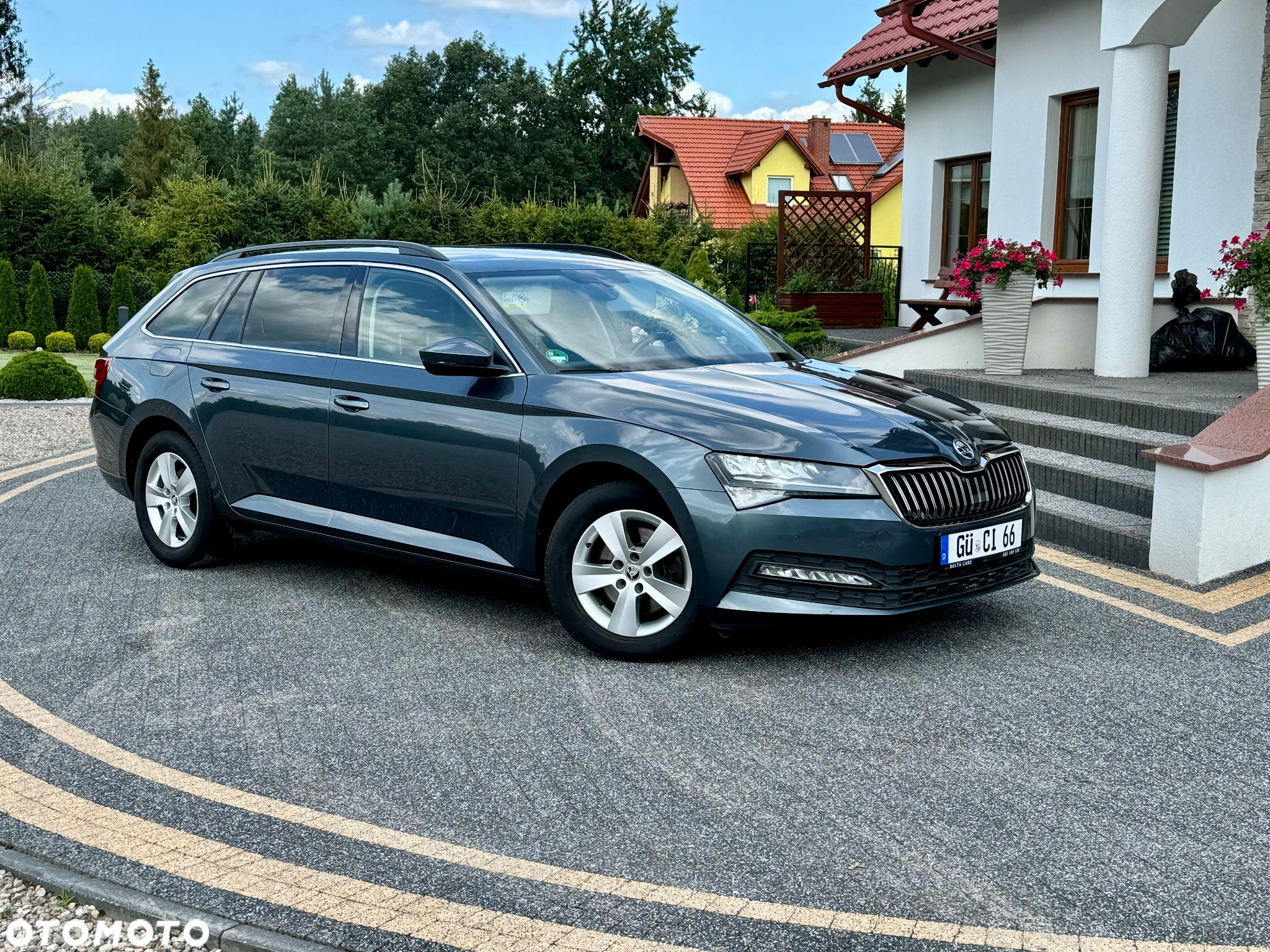 Skoda Superb 2.0 TDI DSG Ambition - 14