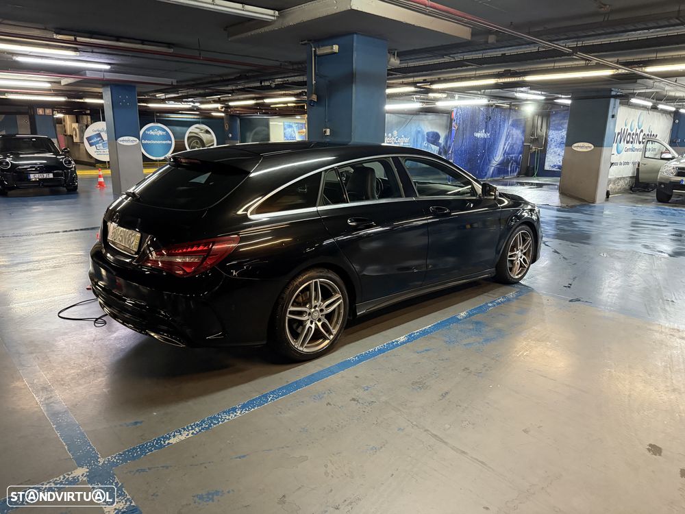 Mercedes-Benz CLA 180 d Shooting Brake AMG Line - 2