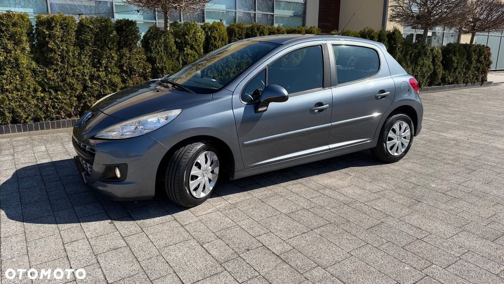 Peugeot 207 1.4 16V Trendy nICE - 1
