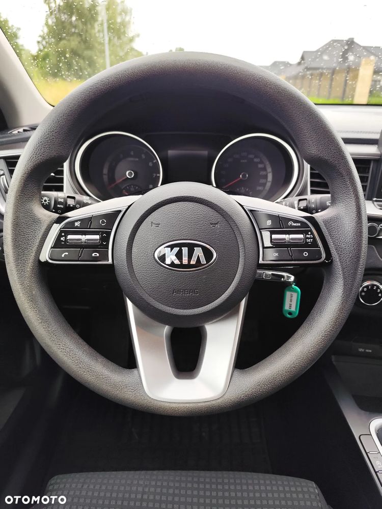 Kia Ceed 1.4 T-GDI M - 10
