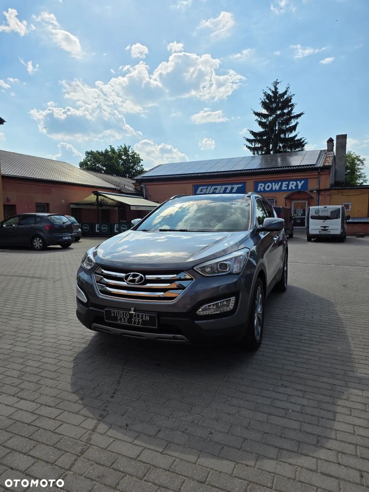 Hyundai Santa Fe - 1